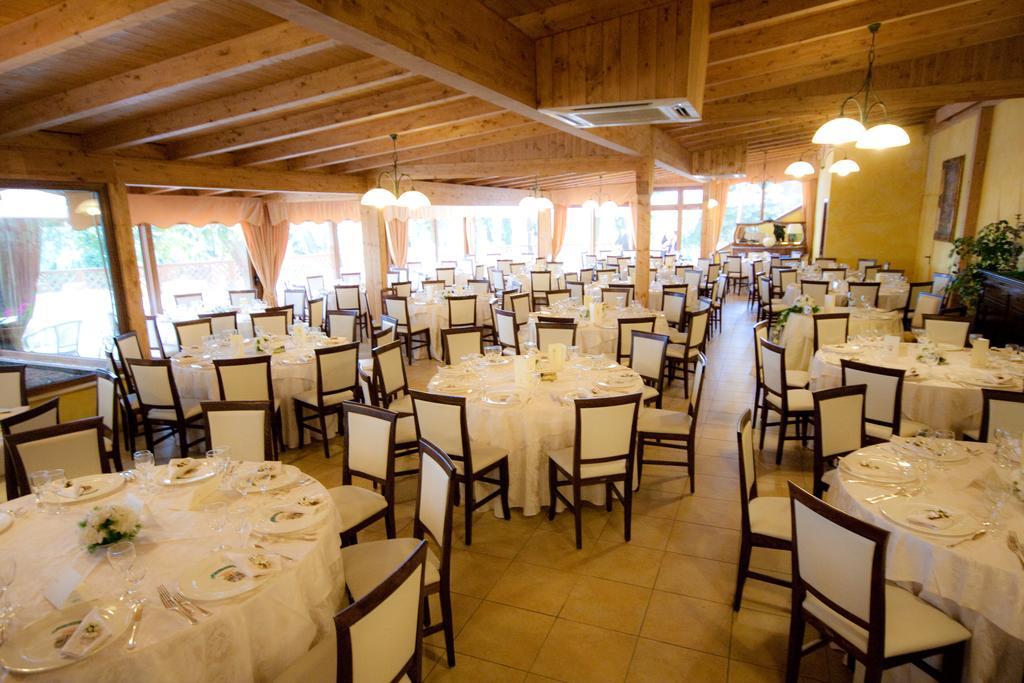 Hotel Villa Aricia Ariccia Buitenkant foto